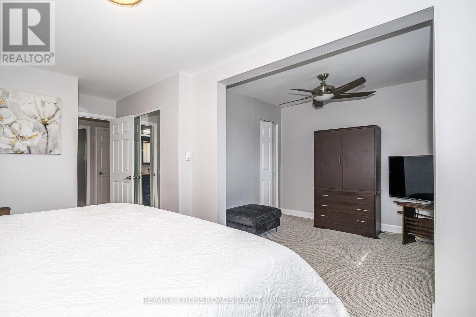 655 Dodsworth Crescent, Mississauga, Ontario  L4Y 2H6 - Photo 17 - W13685934