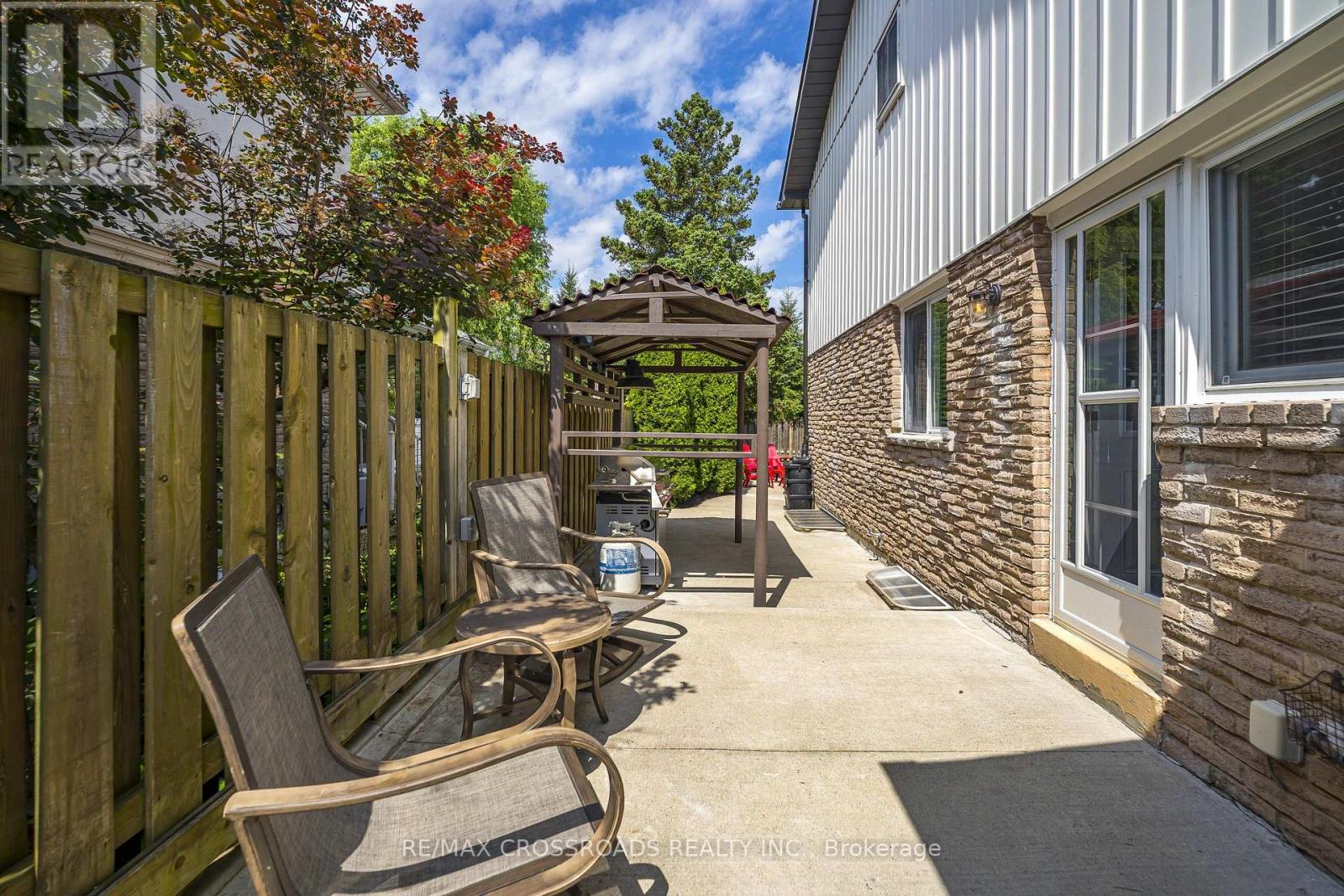 655 Dodsworth Crescent, Mississauga, Ontario  L4Y 2H6 - Photo 36 - W13685934