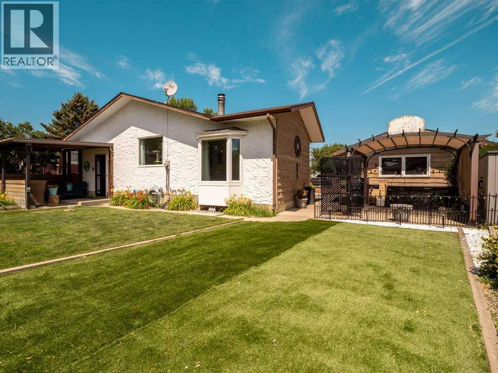 66 Pheasant Road N, Lethbridge, Alberta  T1H 4X4 - Photo 40 - A2327480