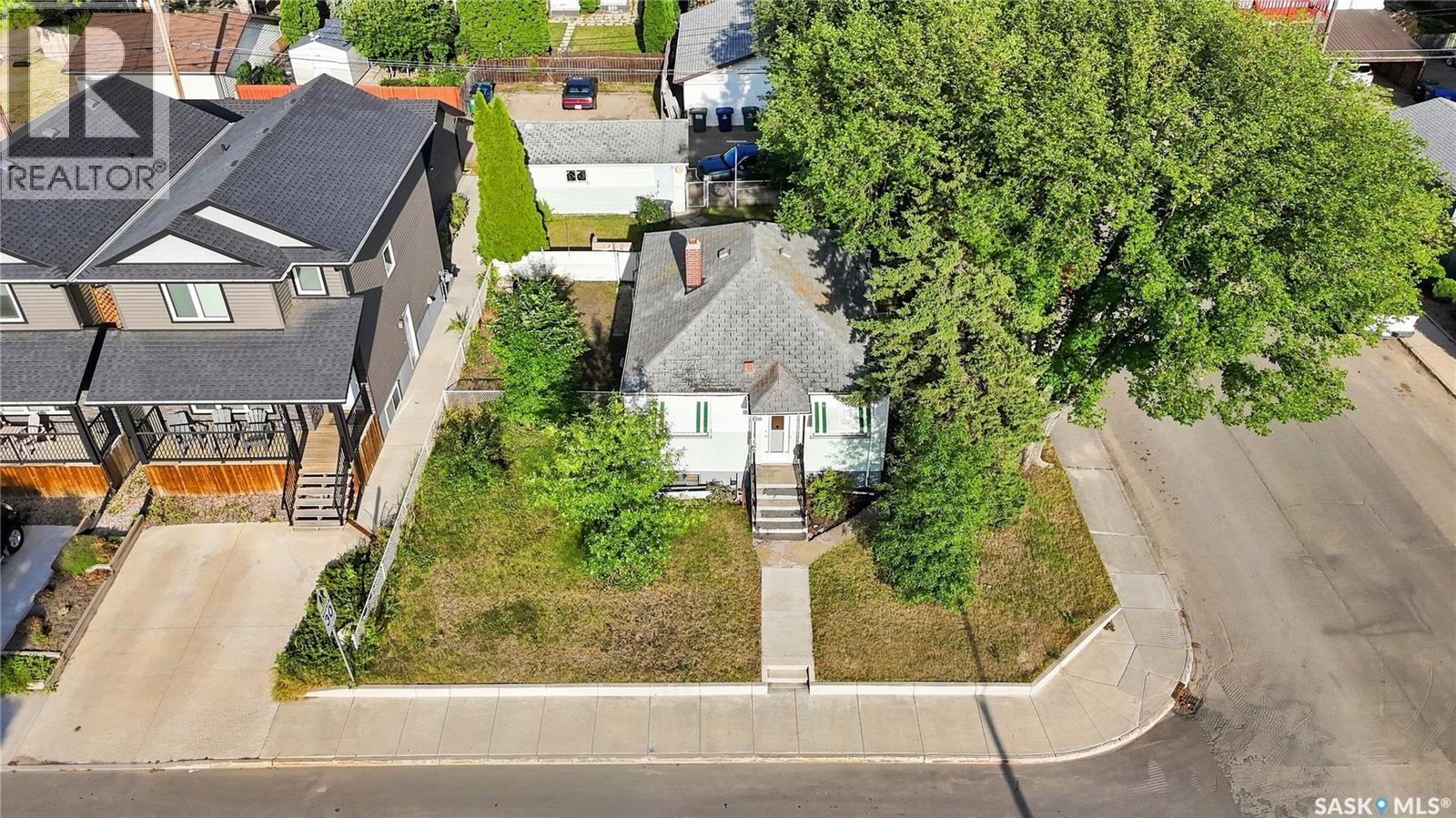 1506 Edward Avenue, Saskatoon, Saskatchewan  S7K 3B1 - Photo 28 - SK046066