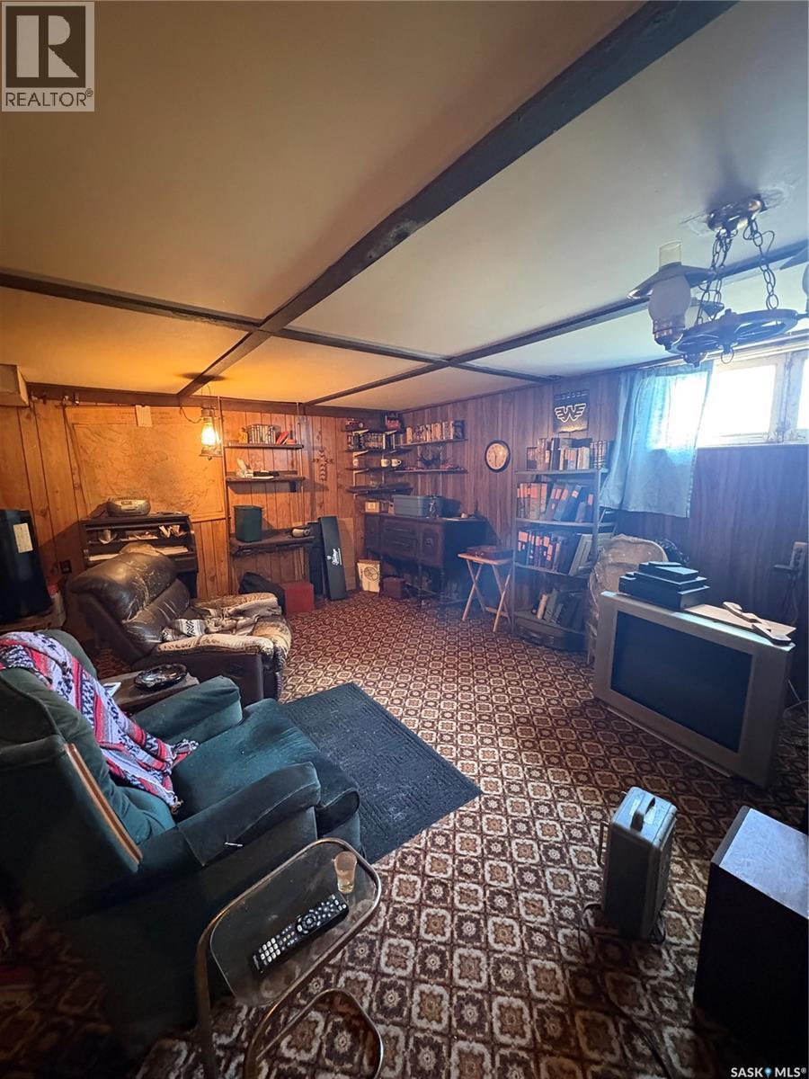 Duff Acreage, Mcleod Rm No. 185, Saskatchewan  S0A 0S0 - Photo 19 - SK046059