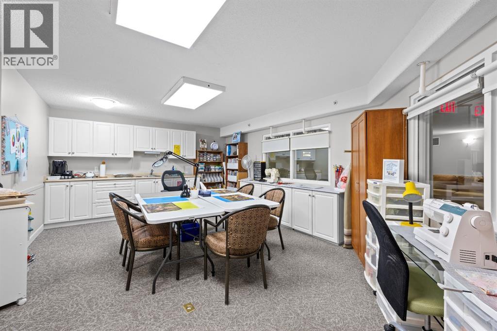 325, 5000 Somervale Court SW, Calgary, Alberta T2Y 4M1 - Photo 18 - A2319845