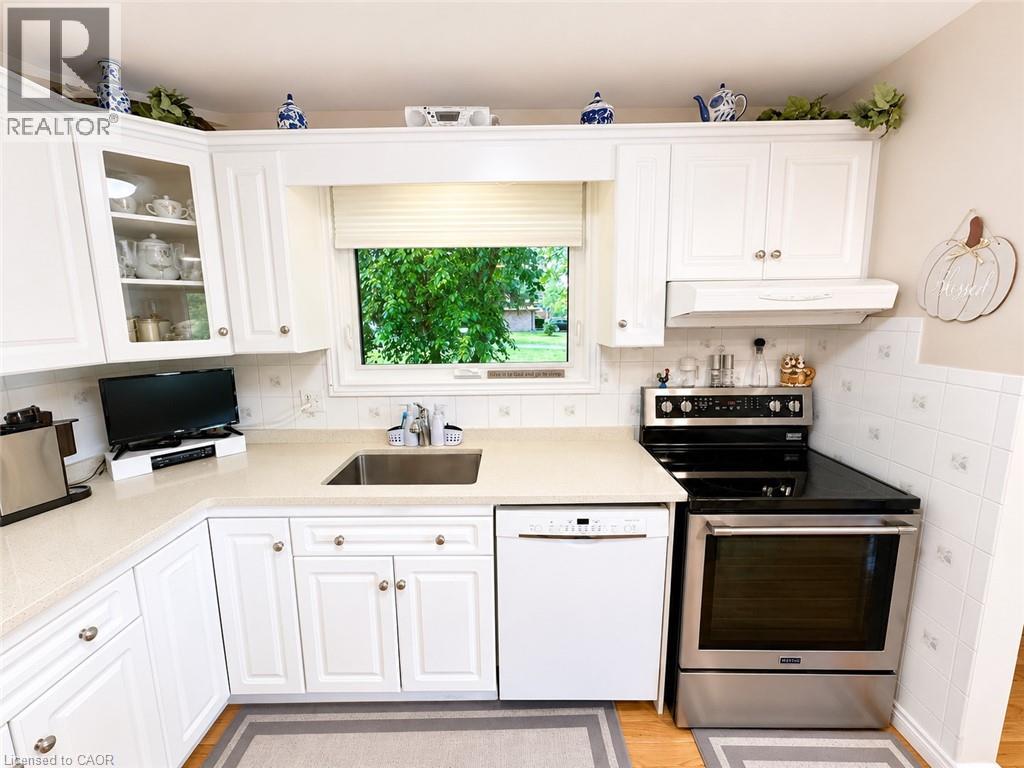 36 Oakhill Drive, Brantford, Ontario  N3T 1R1 - Photo 10 - 40856366