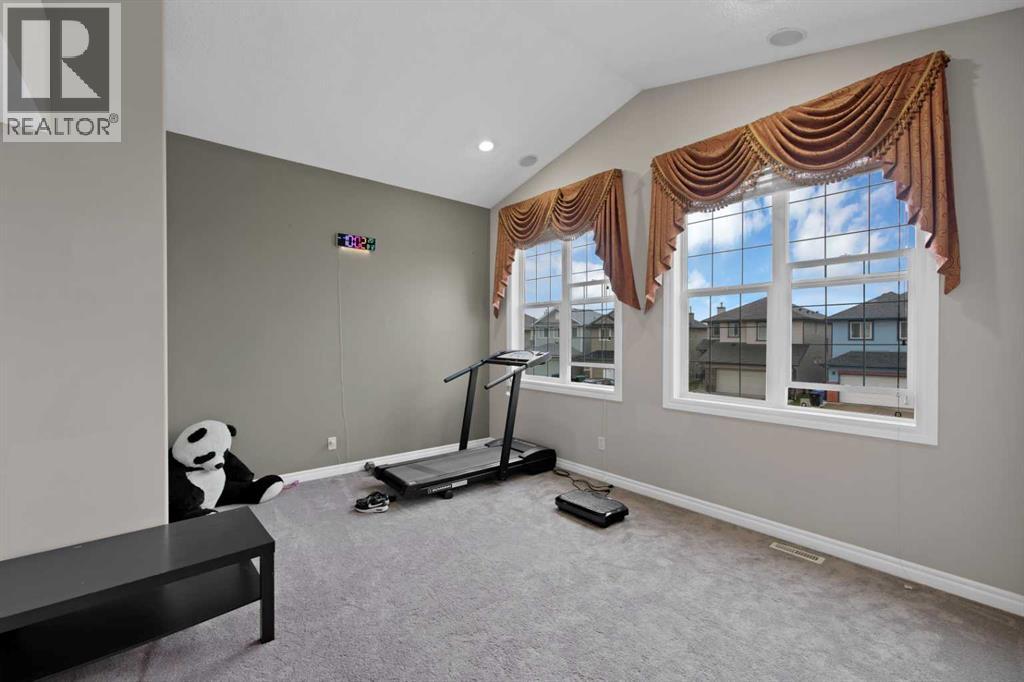 77 Saddleland Drive Ne, Calgary, Alberta  T3J 5J3 - Photo 16 - A2338692