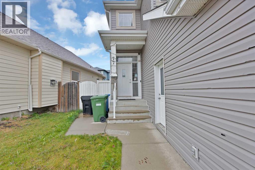 77 Saddleland Drive Ne, Calgary, Alberta  T3J 5J3 - Photo 2 - A2338692