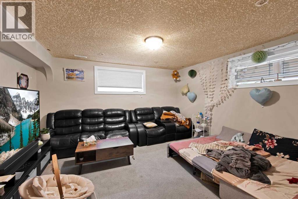 77 Saddleland Drive Ne, Calgary, Alberta  T3J 5J3 - Photo 28 - A2338692