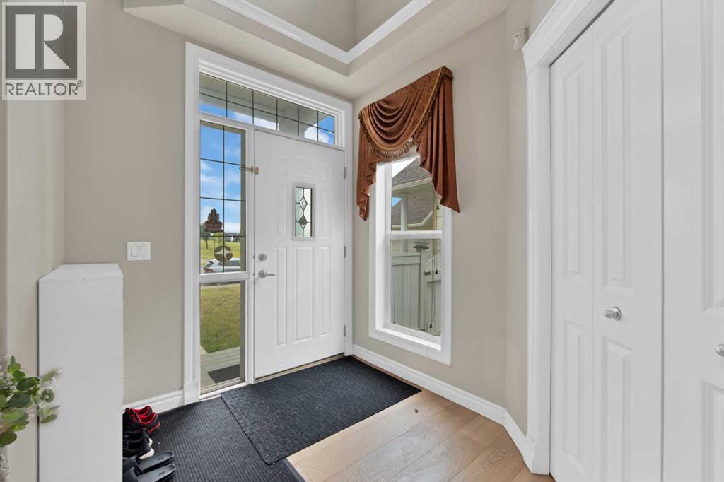 77 Saddleland Drive Ne, Calgary, Alberta  T3J 5J3 - Photo 4 - A2338692