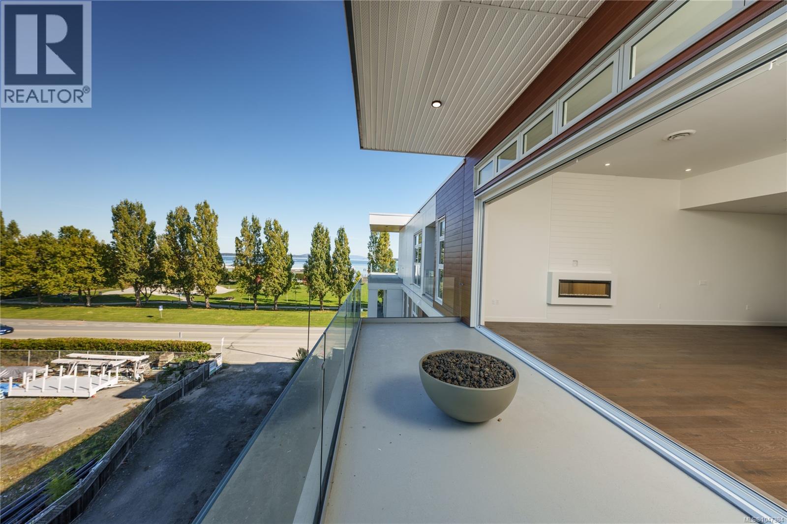 407 9570 Fifth St, Sidney, British Columbia  V8L 2W5 - Photo 12 - 1047384