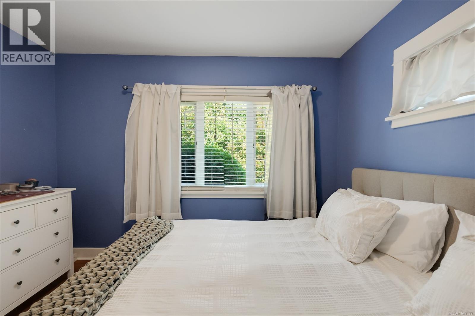 3374 Cook St, Saanich, British Columbia  V8X 1A8 - Photo 25 - 1047377