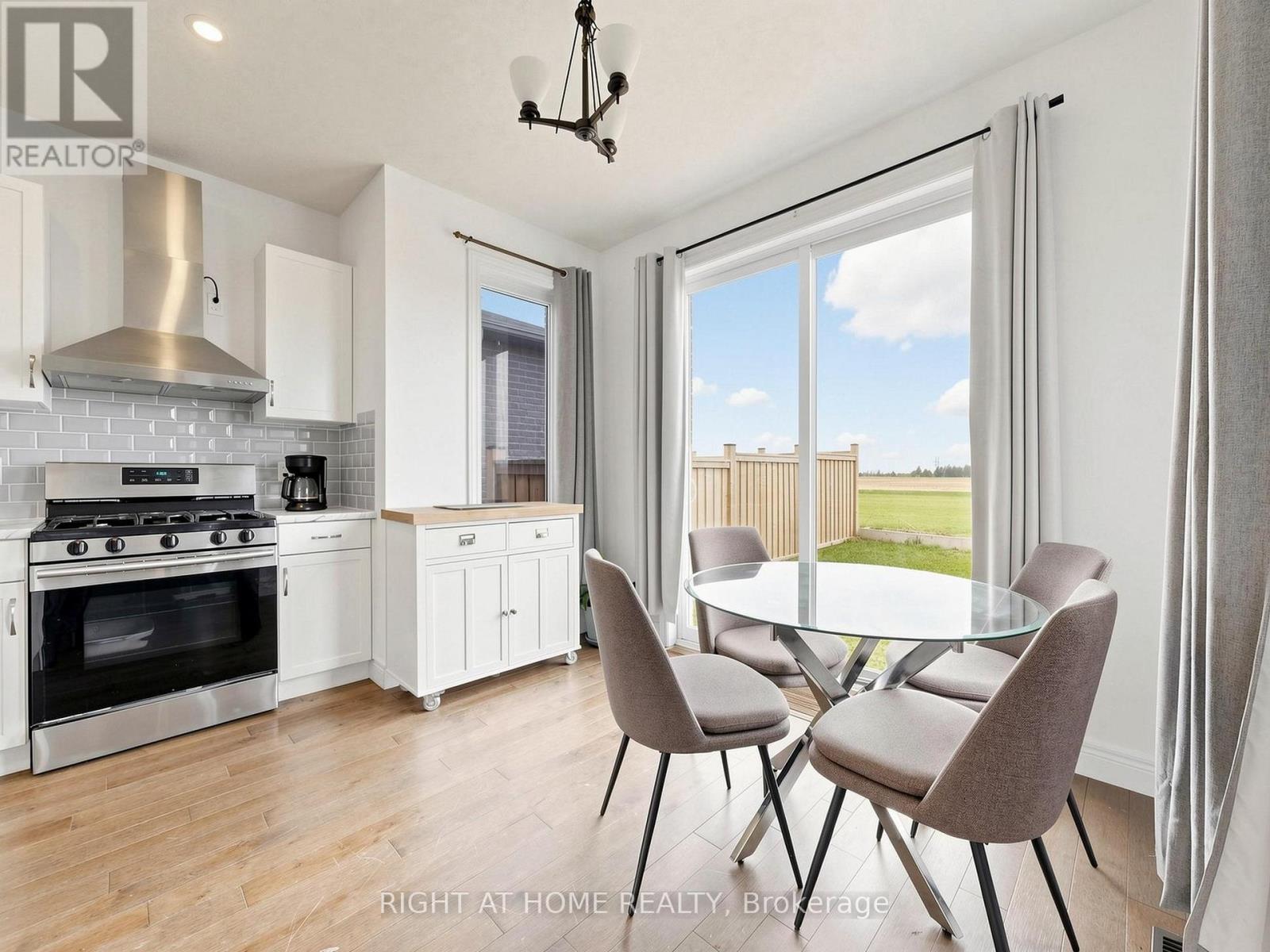22 Sparrow Crescent, East Luther Grand Valley, Ontario  L9W 0R7 - Photo 17 - X13693448