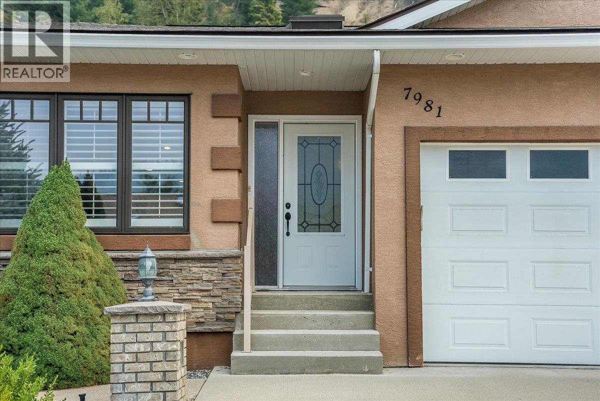 7981 Birchwood Drive, Trail, British Columbia  V1R 4Y3 - Photo 3 - 10398130