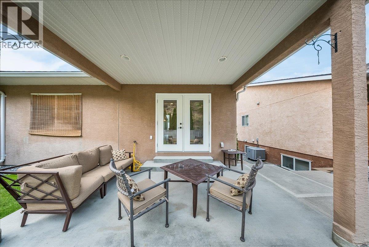 7981 Birchwood Drive, Trail, British Columbia  V1R 4Y3 - Photo 43 - 10398130