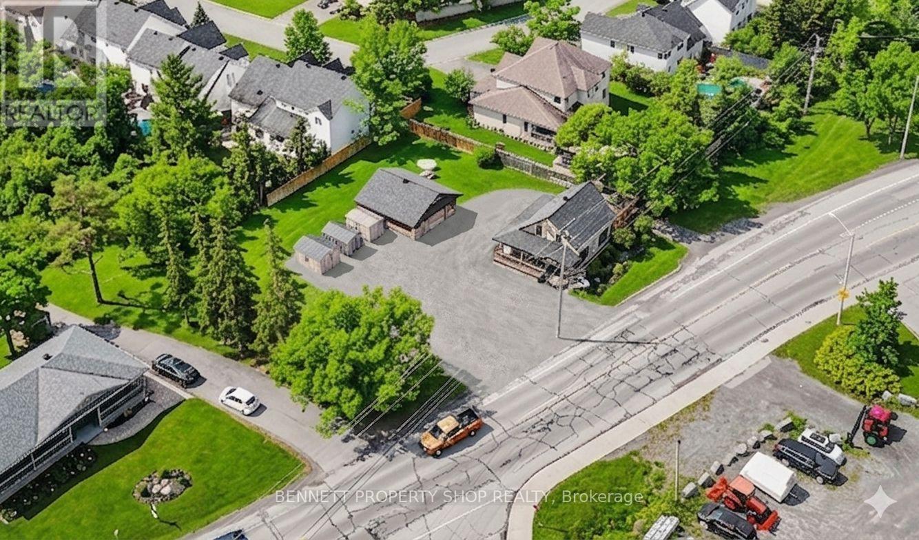 1194 CARP ROAD, Ottawa, Ontario