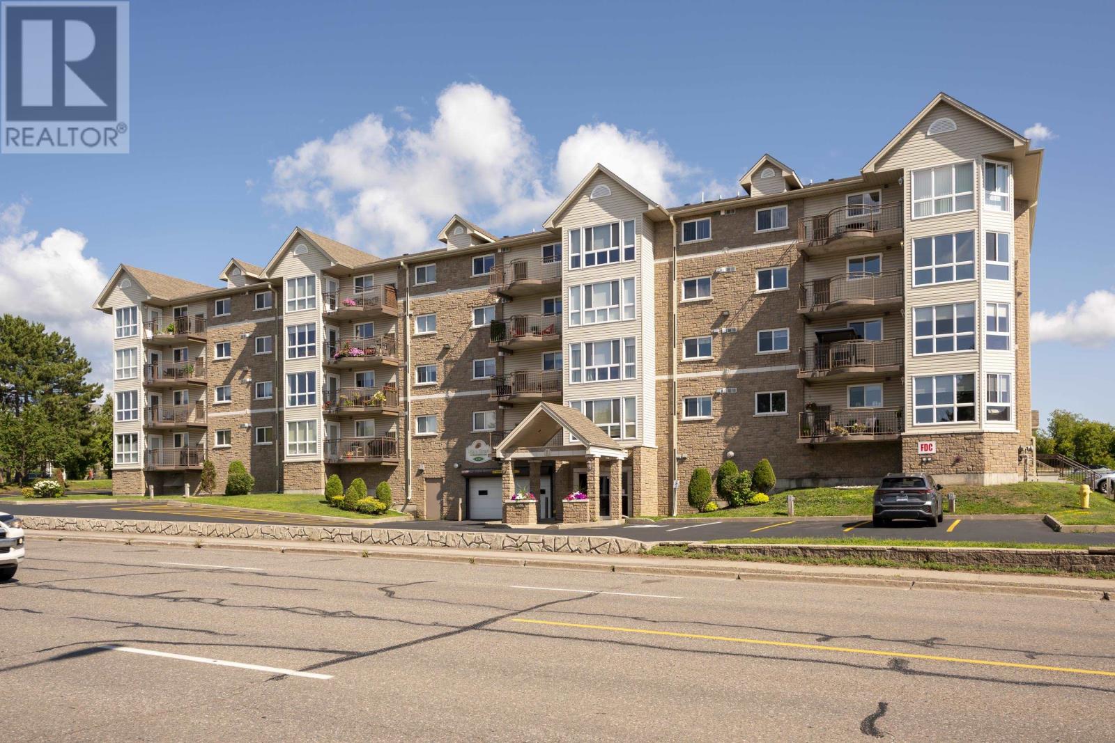 208-620 Red River Rd, Thunder Bay, Ontario  P7B 7C8 - Photo 1 - TB2602431