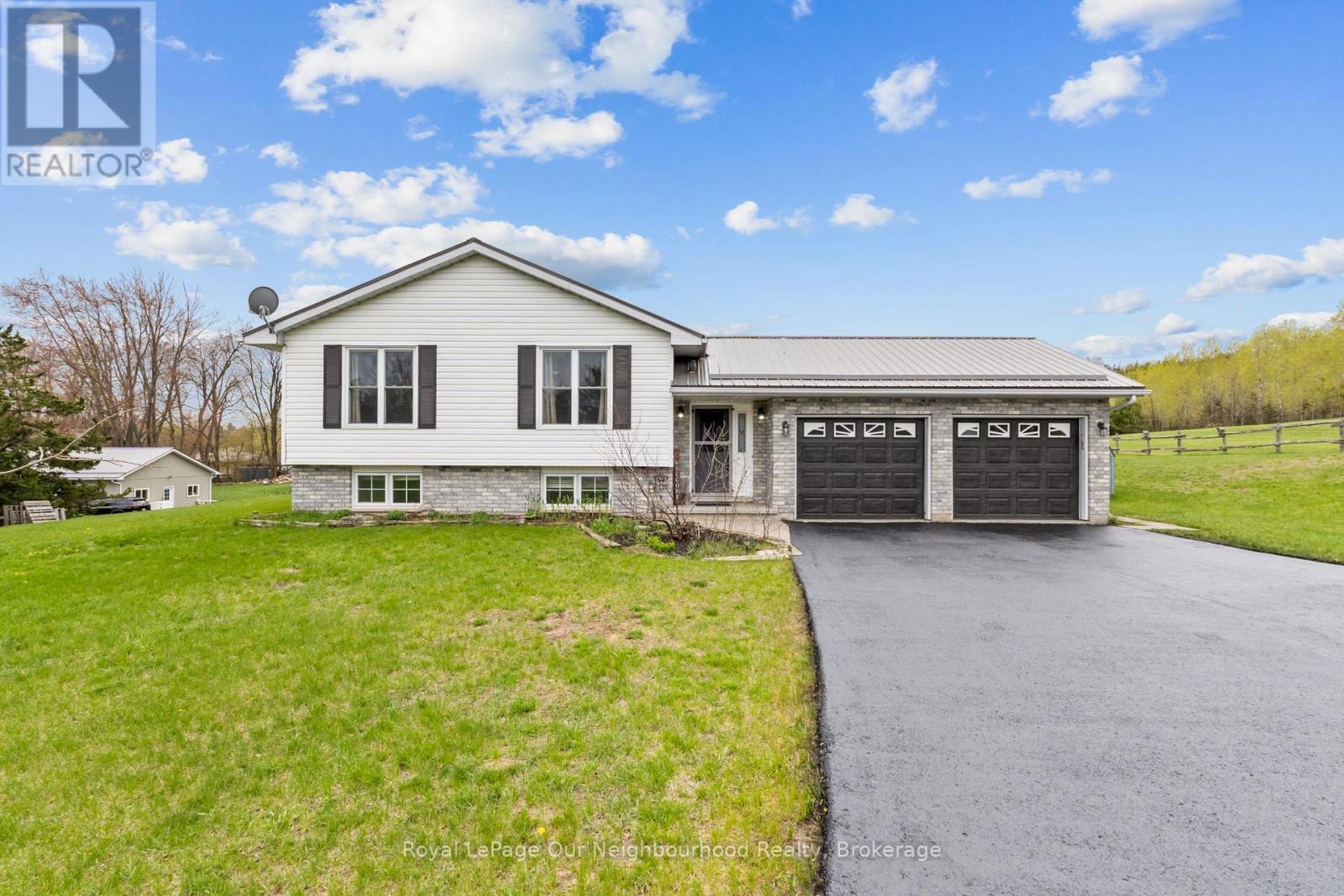 23 FLYING CLUB ROAD, Quinte West, Ontario