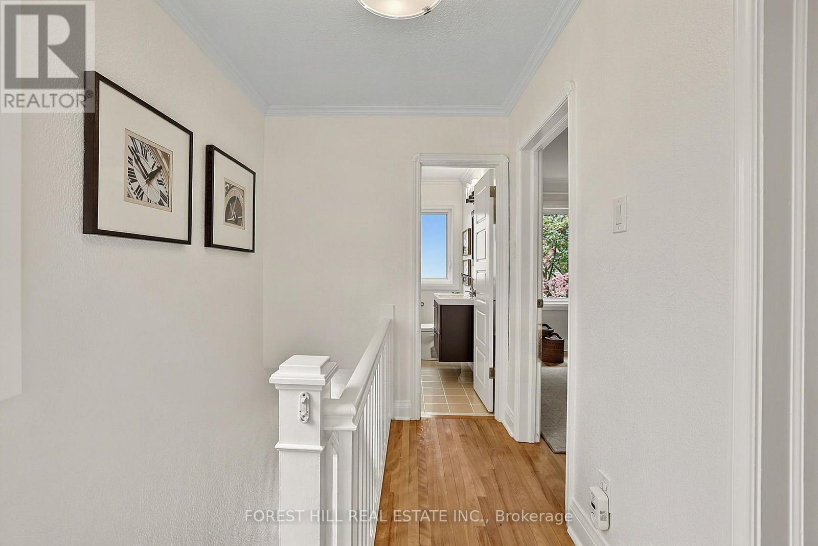 87 THURSFIELD CRESCENT Toronto (Leaside), ON M4G 2N4