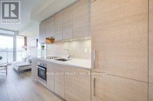 1808 - 200 Bloor Street W, Toronto, Ontario  M5S 1T8 - Photo 5 - C13693480