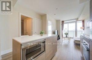 1808 - 200 Bloor Street W, Toronto, Ontario  M5S 1T8 - Photo 7 - C13693480