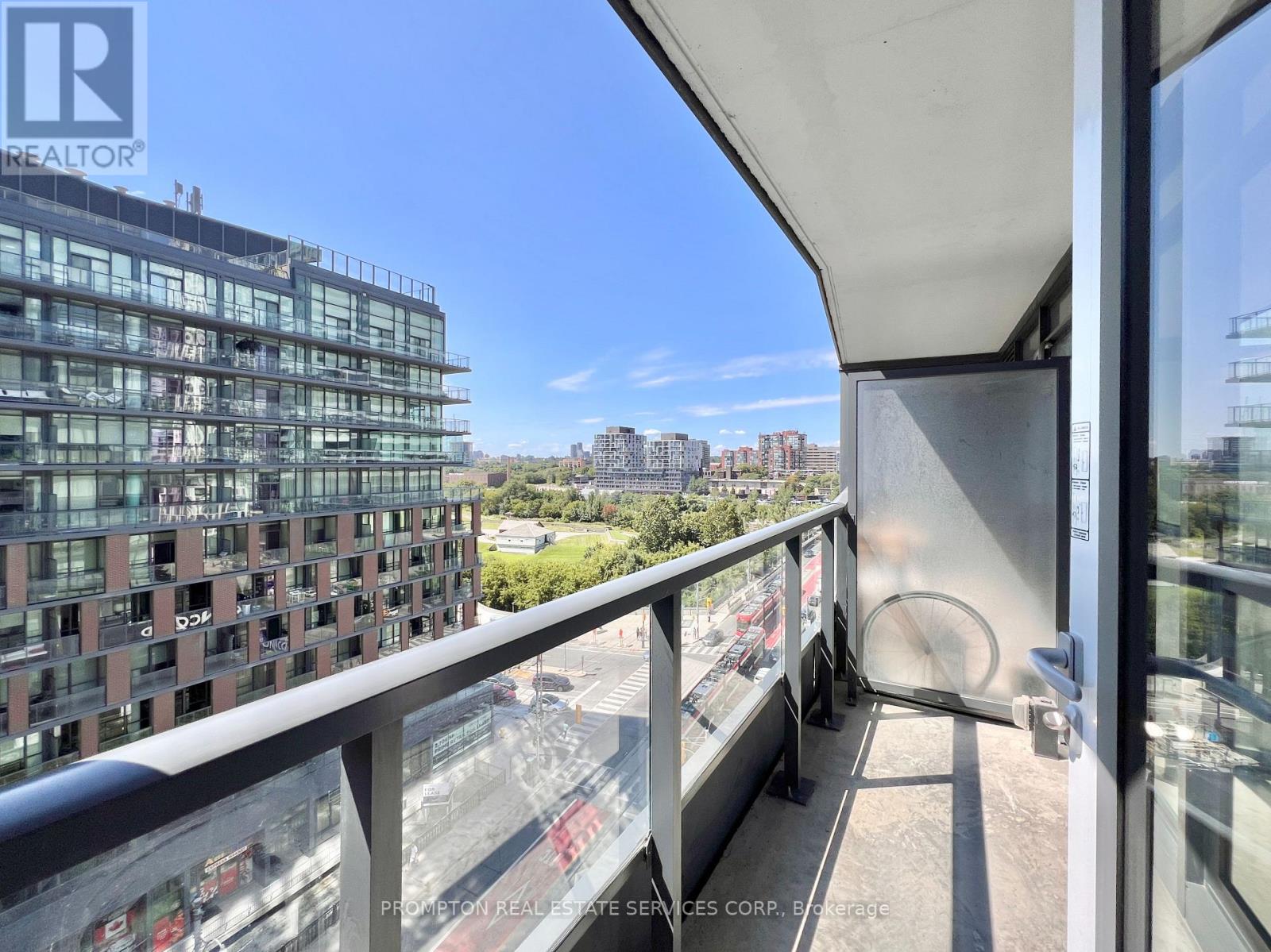 1015 - 80 Queens Wharf Road, Toronto, Ontario  M5V 0J2 - Photo 21 - C13693502