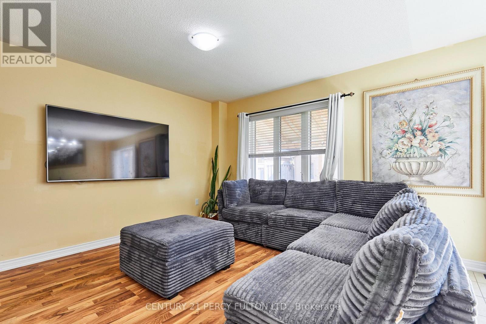 14 Draycott Avenue, Ajax, Ontario  L1Z 0K2 - Photo 6 - E13686486