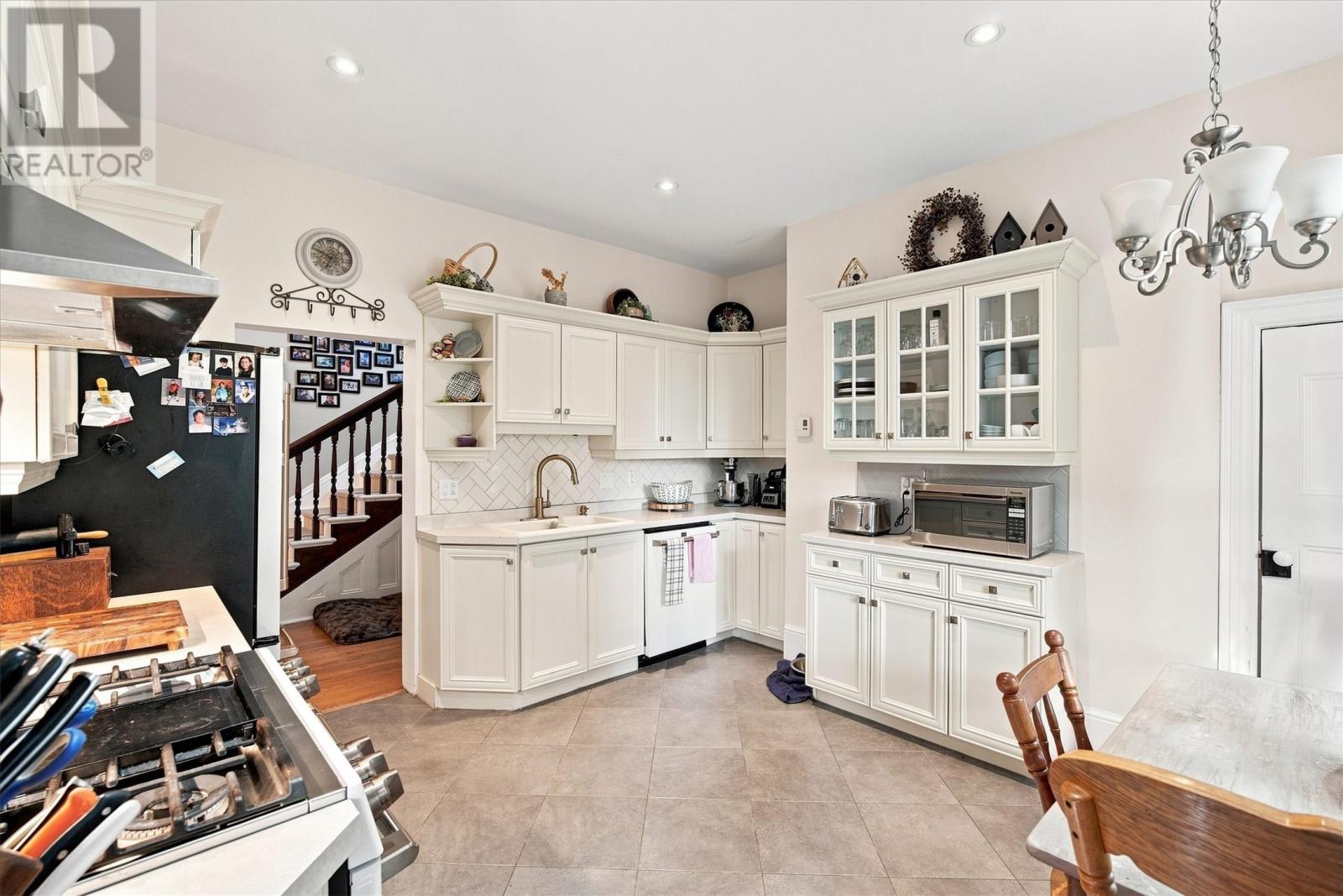 25 Military Road, St. John's — photo 19