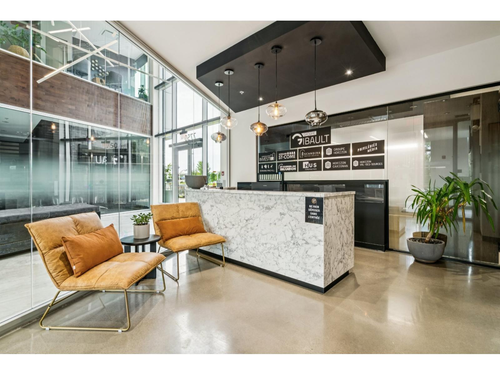 7750 Boul. Cousineau|#102 Longueuil (Saint-Hubert) Quebec Canada J3Z0C8 4