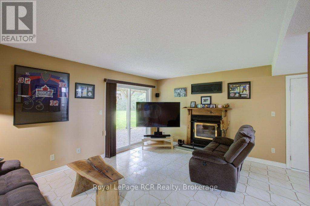 7287 Wellington Rd 109, Mapleton, Ontario  N0G 2K0 - Photo 25 - X13693542