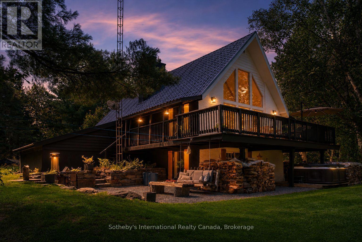 132 DOUGLAS DRIVE, Bracebridge, Ontario