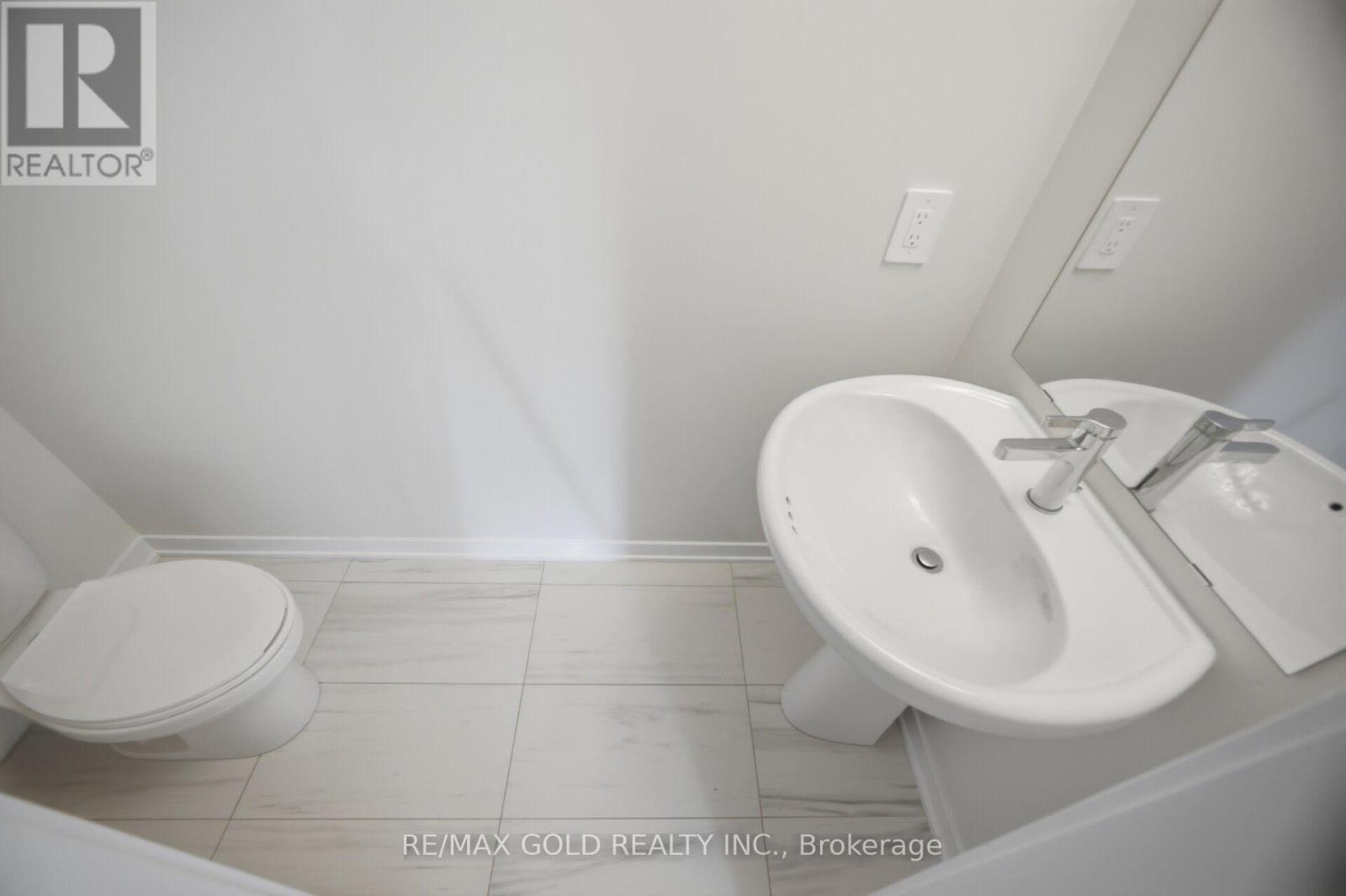 Th83 - 39 Honeycrisp Crescent, Vaughan, Ontario  L4K 0N1 - Photo 15 - N13693486
