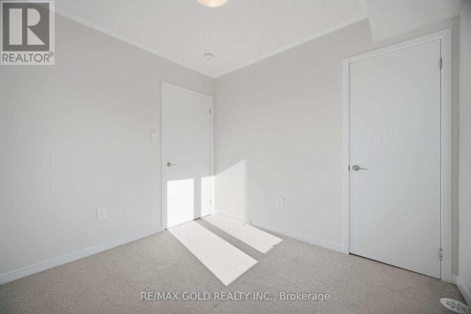 Th83 - 39 Honeycrisp Crescent, Vaughan, Ontario  L4K 0N1 - Photo 23 - N13693486