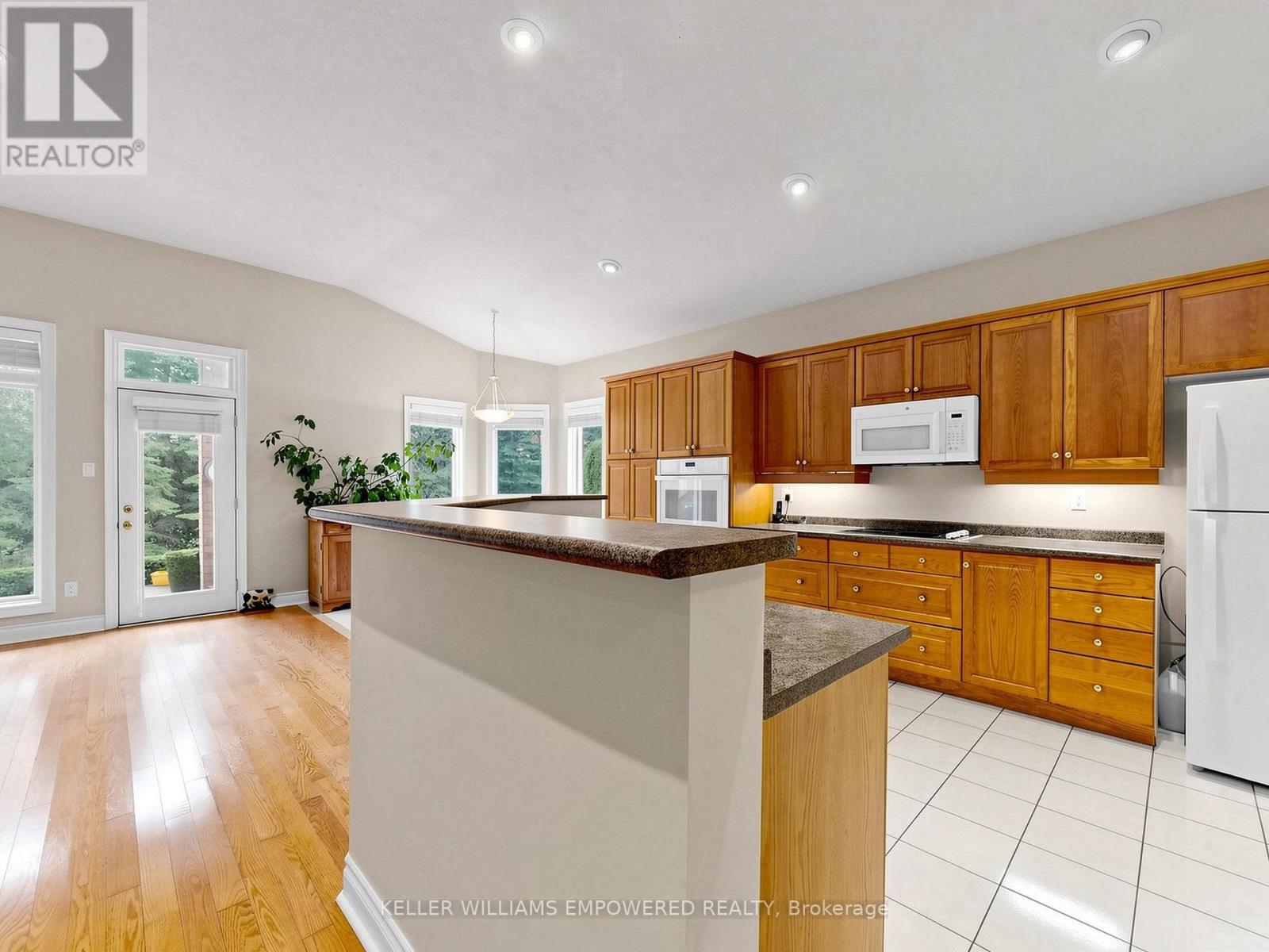 40 - 81 Arnies Chance, Whitchurch-Stouffville, Ontario  L4A 1L7 - Photo 15 - N13693532