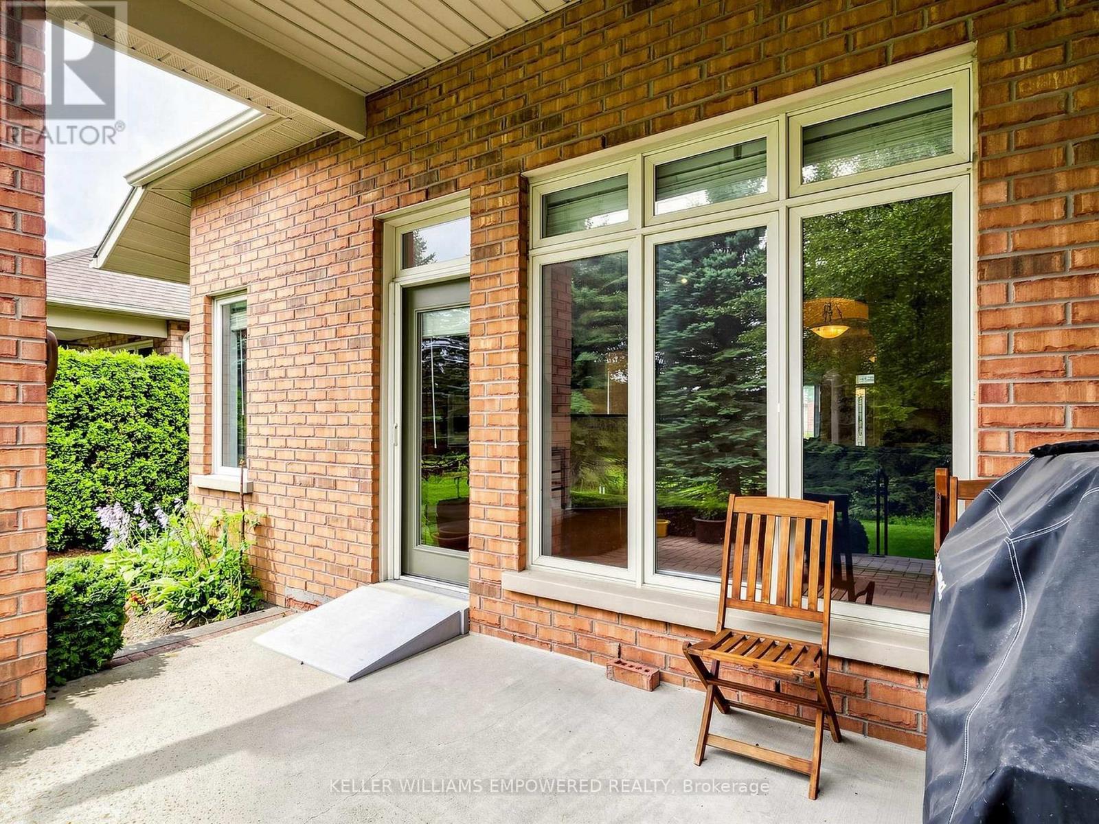 40 - 81 Arnies Chance, Whitchurch-Stouffville, Ontario  L4A 1L7 - Photo 5 - N13693532