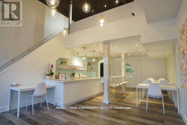 6 - 100 Ringwood Drive, Whitchurch-Stouffville, Ontario  L4A 1A9 - Photo 4 - N13693610