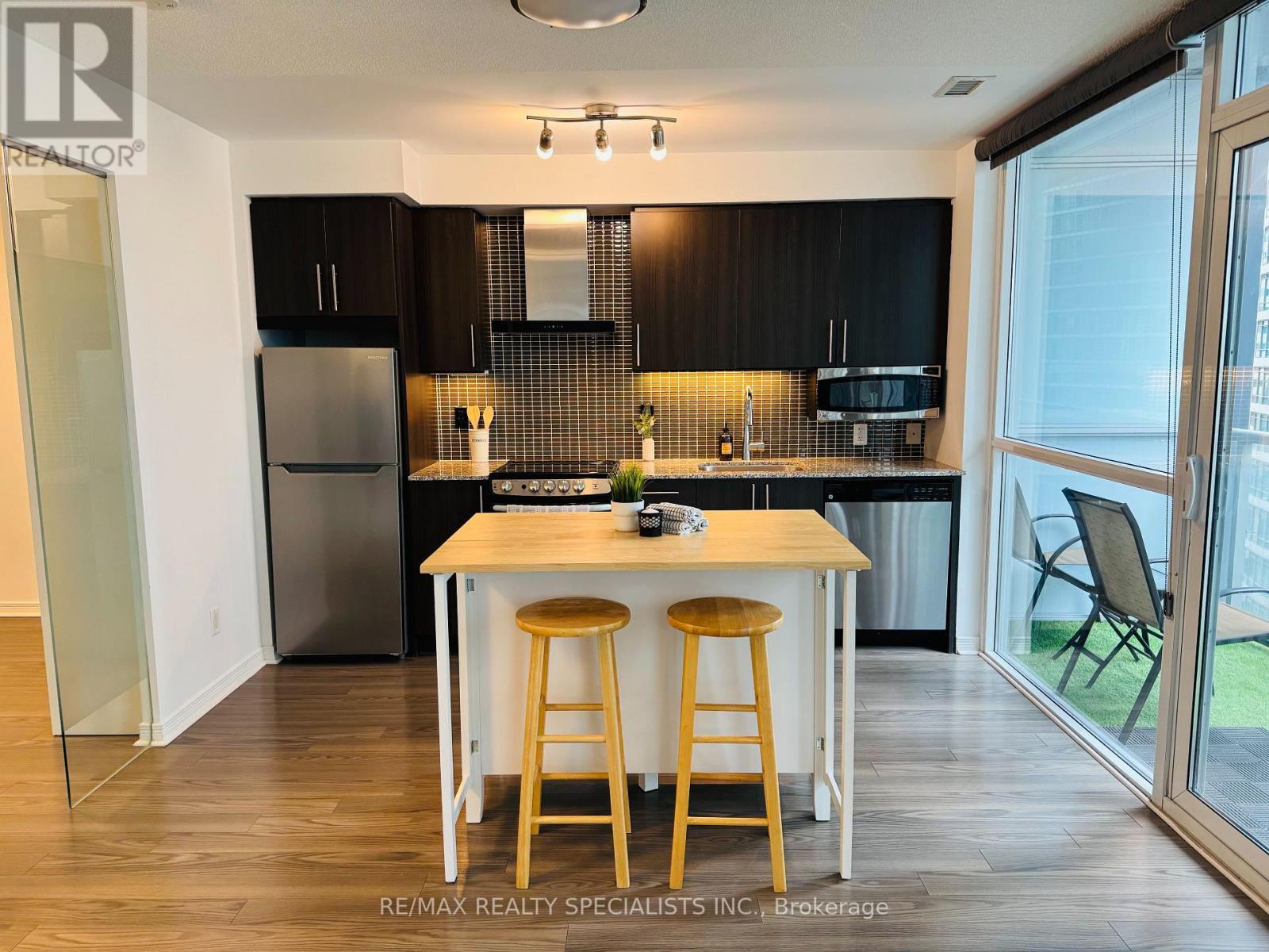 1007 - 352 Front Street, Toronto, Ontario M5V 1B5 - Photo 5 - C13556708