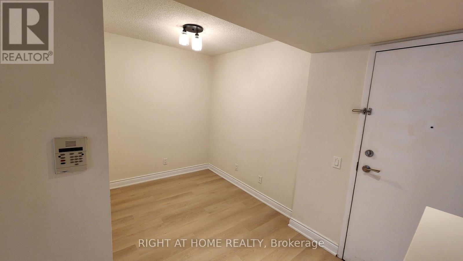 521 - 15 Northtown Way, Toronto, Ontario  M2N 7A2 - Photo 16 - C13693316