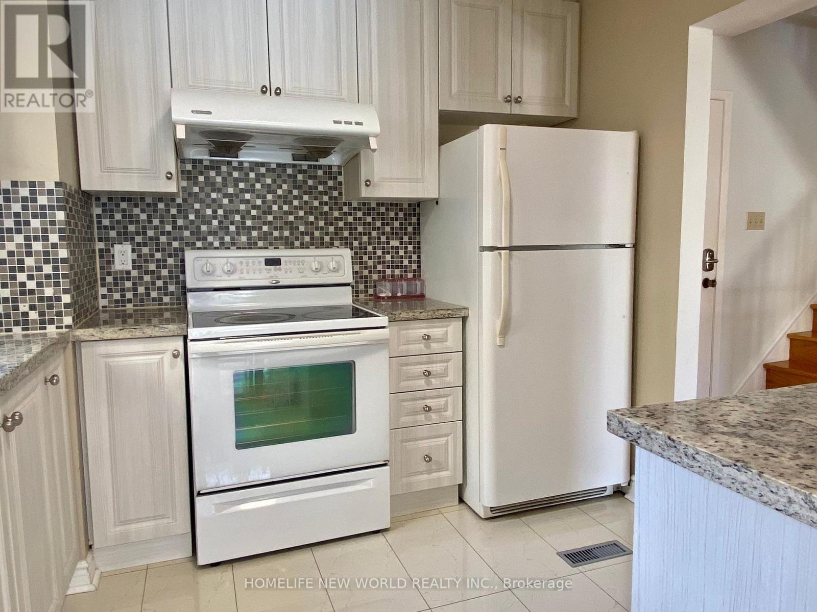 14 Eugenia Court, Markham, Ontario  L3R 4Y6 - Photo 2 - N13535556