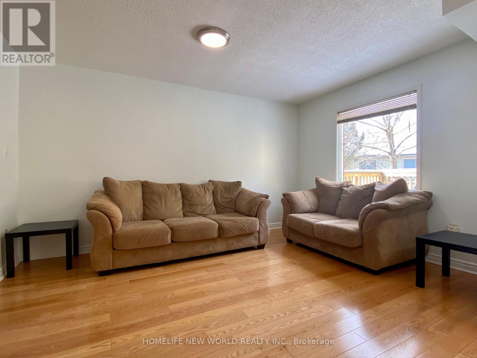 14 Eugenia Court, Markham, Ontario  L3R 4Y6 - Photo 4 - N13535556