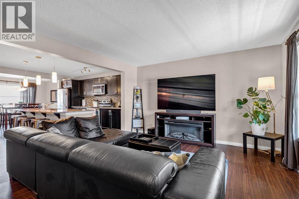 54 Autumn View Se, Calgary, Alberta  T3M 0P1 - Photo 4 - A2334979