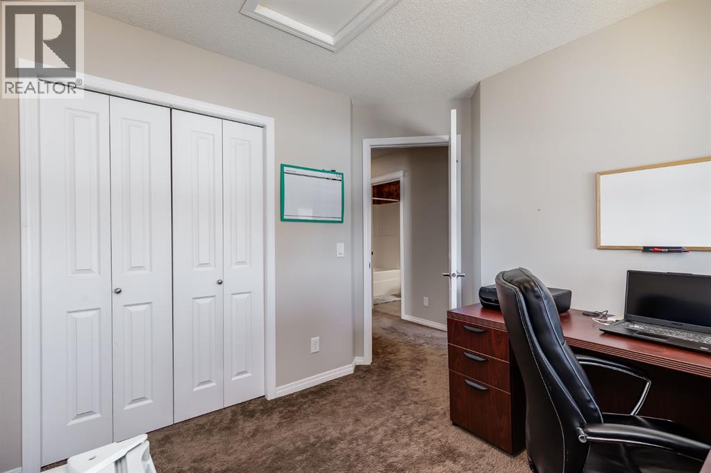 54 Autumn View Se, Calgary, Alberta  T3M 0P1 - Photo 29 - A2334979