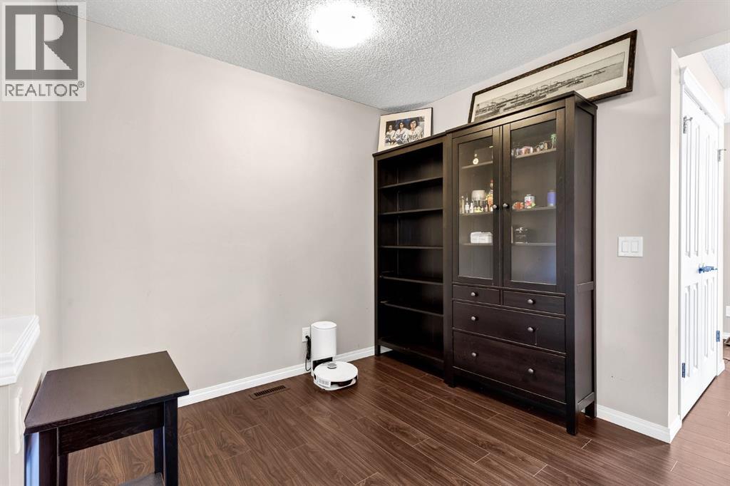 54 Autumn View Se, Calgary, Alberta  T3M 0P1 - Photo 14 - A2334979