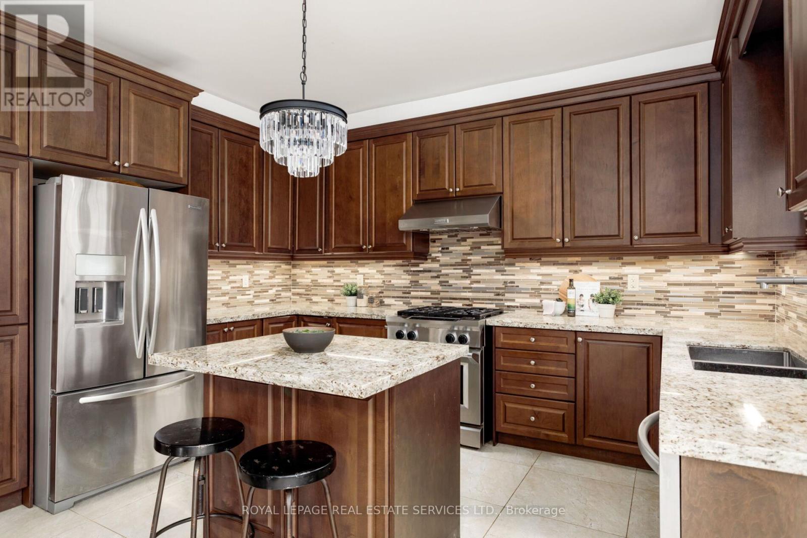 3158 Thistlewood Gate, Oakville, Ontario  L6M 0T1 - Photo 14 - W13423298