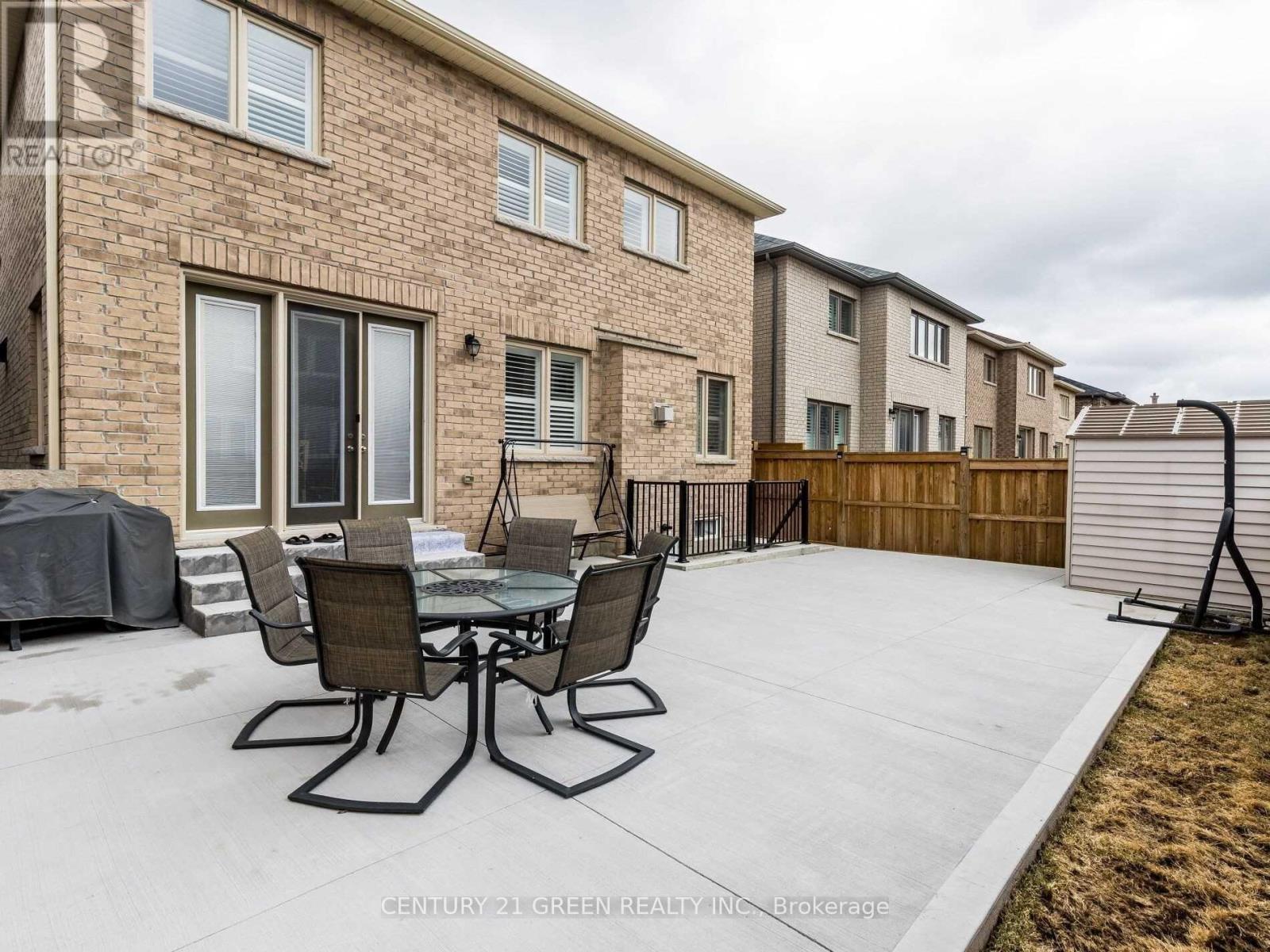 39 Argelia Crescent, Brampton, Ontario  L6X 5N5 - Photo 37 - W12885072
