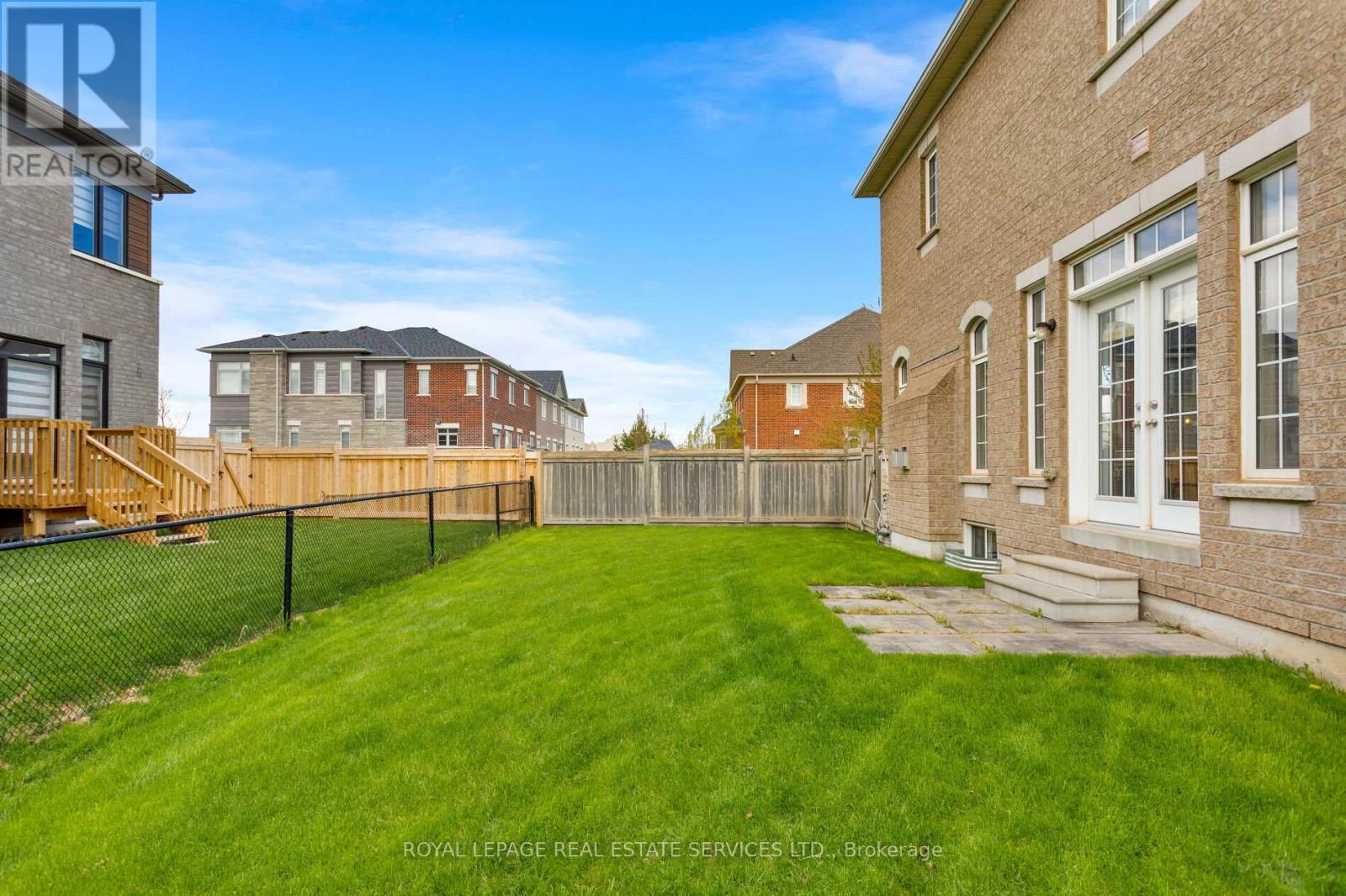 3158 Thistlewood Gate, Oakville, Ontario  L6M 0T1 - Photo 36 - W13423298