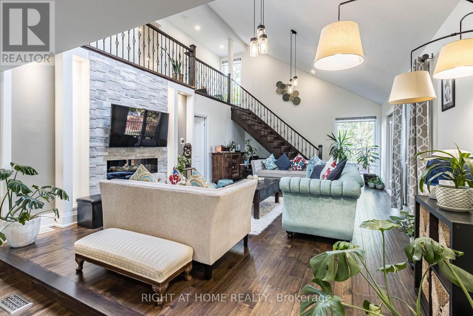 2463 Rebecca Street, Oakville, Ontario  L6L 2B1 - Photo 14 - W13693438