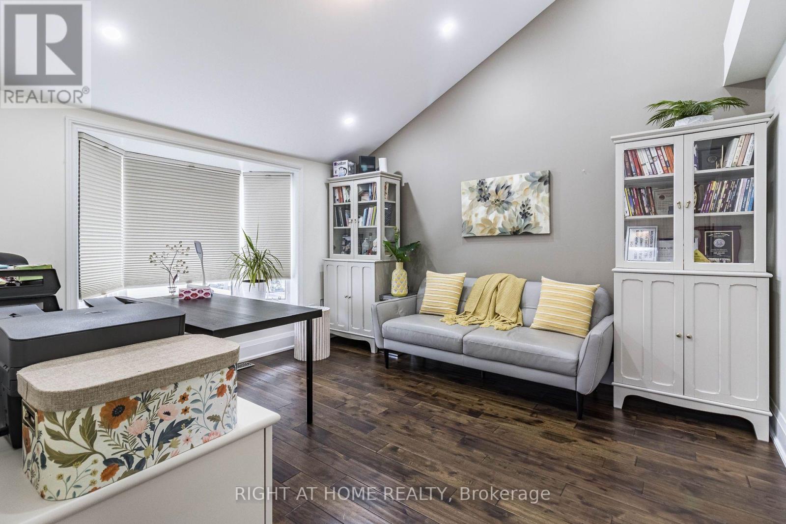 2463 Rebecca Street, Oakville, Ontario  L6L 2B1 - Photo 19 - W13693438