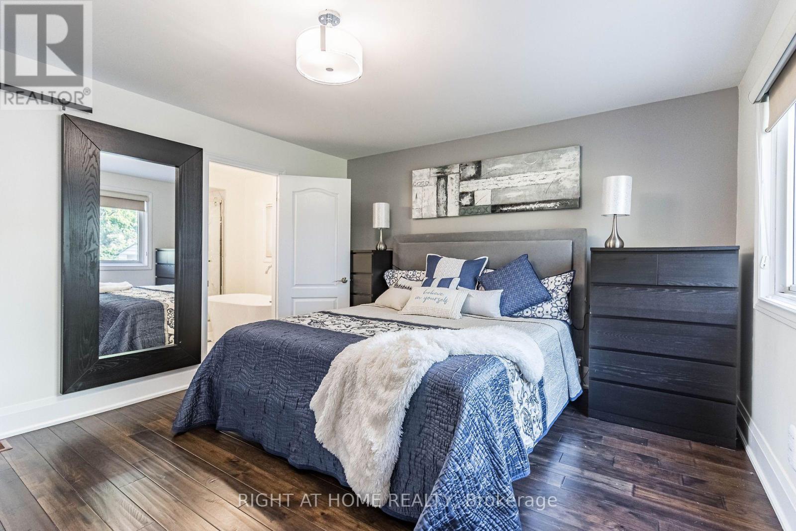 2463 Rebecca Street, Oakville, Ontario  L6L 2B1 - Photo 21 - W13693438