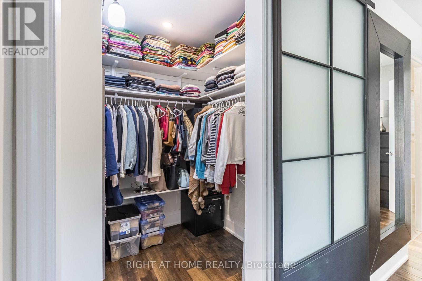 2463 Rebecca Street, Oakville, Ontario  L6L 2B1 - Photo 23 - W13693438