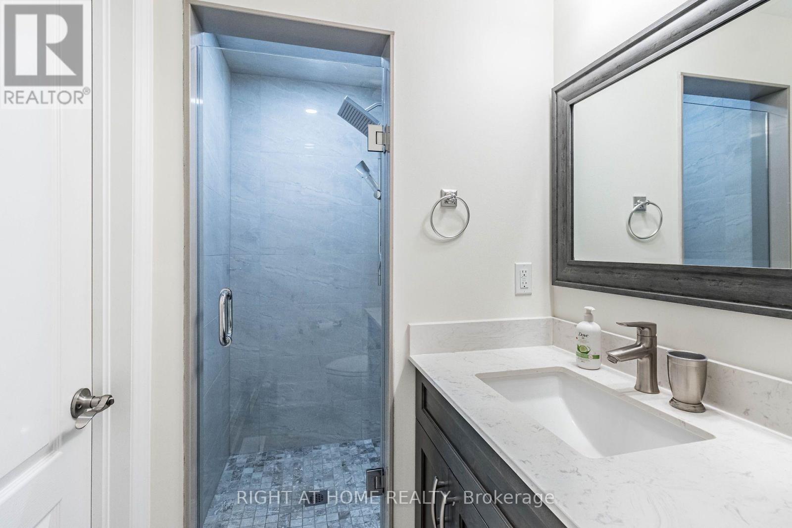 2463 Rebecca Street, Oakville, Ontario  L6L 2B1 - Photo 36 - W13693438