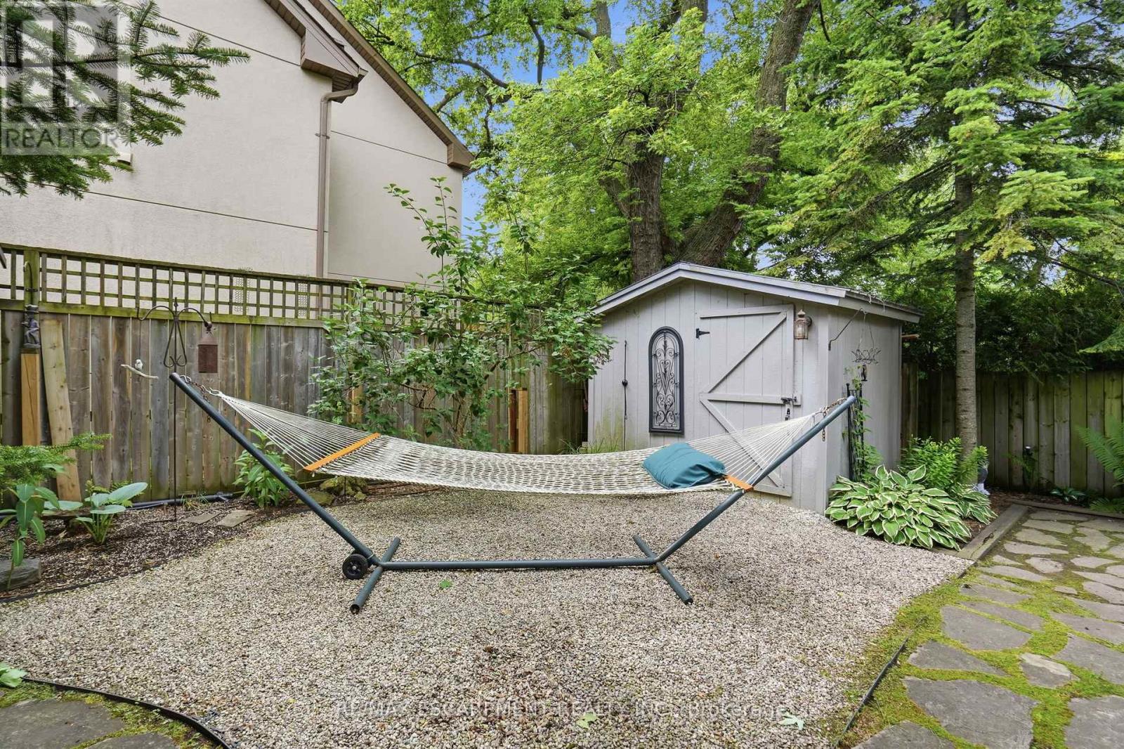 2116 Caroline Street, Burlington, Ontario  L7R 1L8 - Photo 45 - W13693582