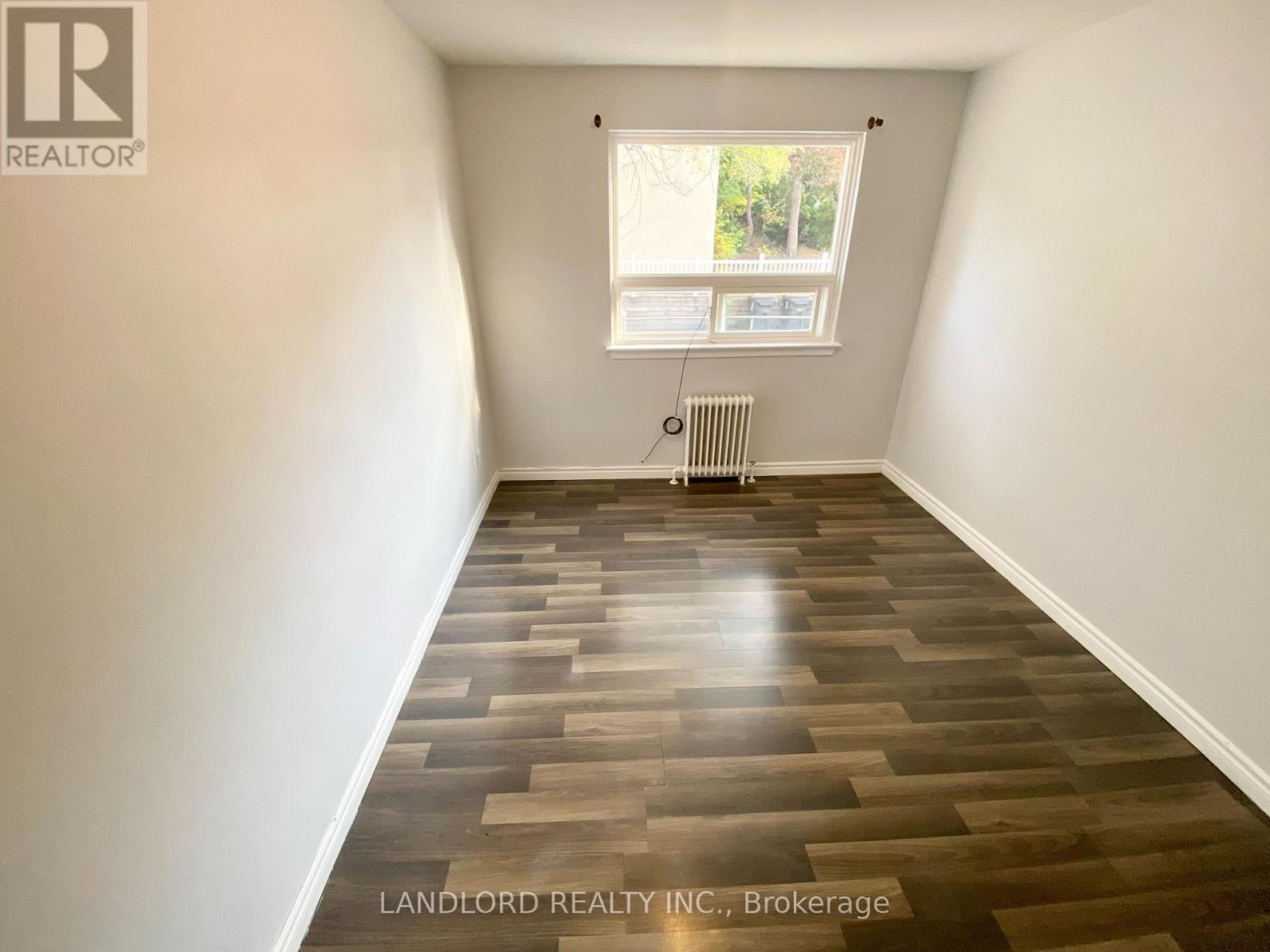 4 - 127 Scarlett Road, Toronto, Ontario  M6N 4K6 - Photo 15 - W13693622